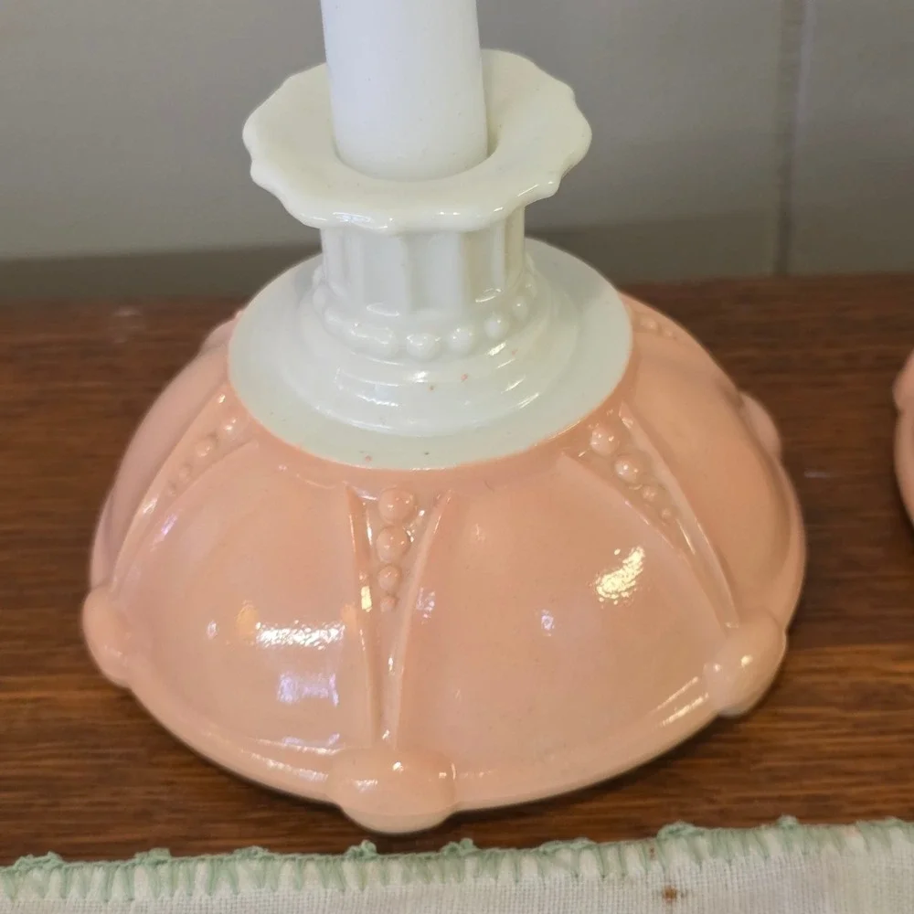 Vintage‎ Anchor Hocking Oyster Pearl Pink Candlestick Holders Easter Spring